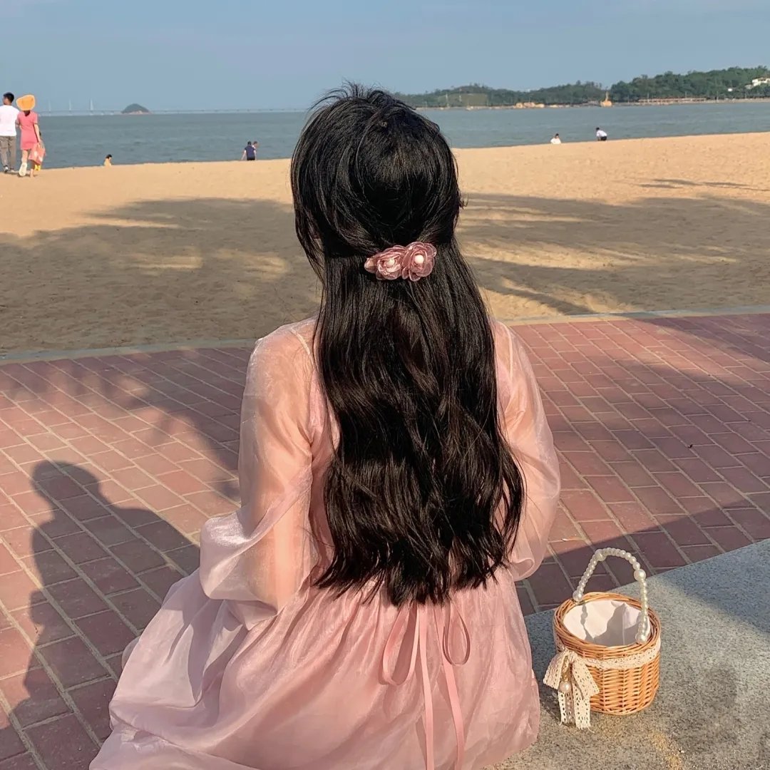 第六号太空船海报